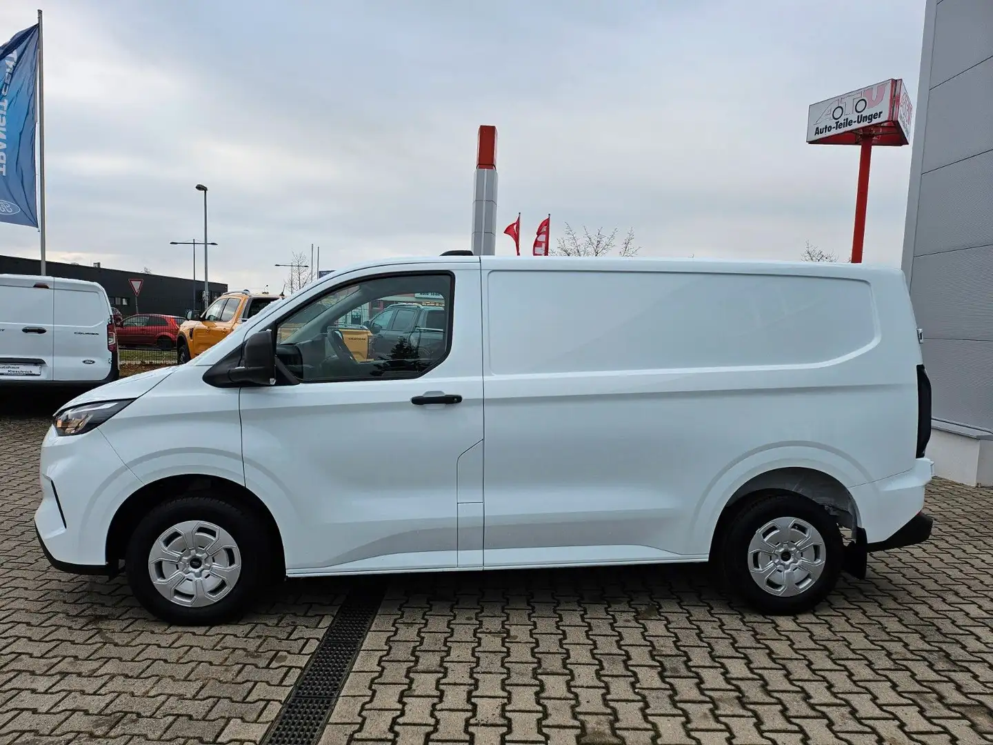 Ford Transit Custom Kasten 280 L1 Trend FWD Weiß - 2