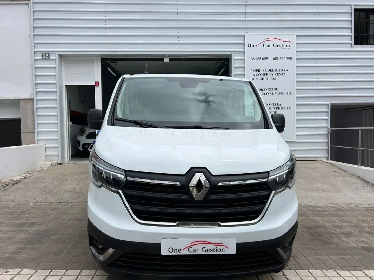 Renault Trafic Combi 9 2.0dCi Energy Blue 81kW Blanco - 2