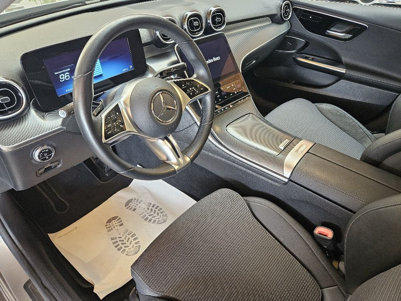 Mercedes-Benz C 300 e Hybrid Avantgarde 20kWh 360°+ACC+Sound — photo 6