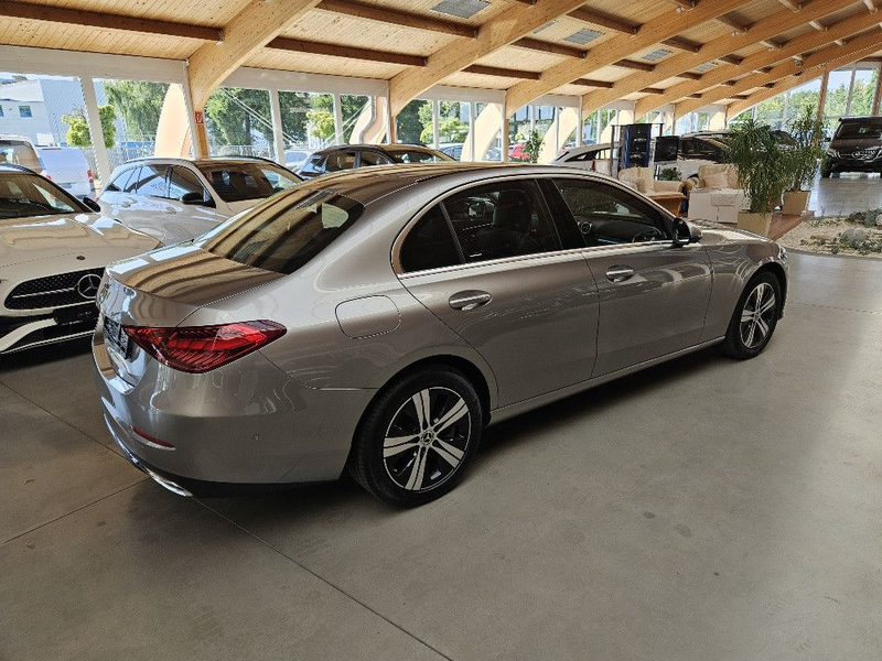 Mercedes-Benz C 300 e Hybrid Avantgarde 20kWh 360°+ACC+Sound — photo 3