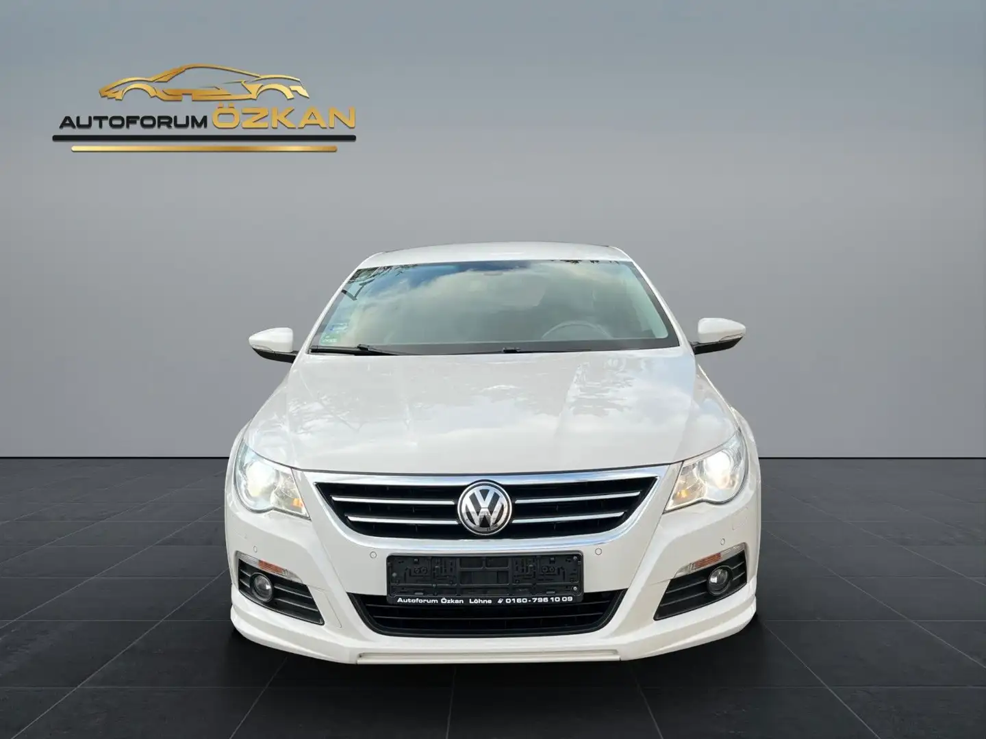 Volkswagen Passat CC 2.0 TDI R-Line ACC-Spurhalte-Navi Weiß - 2