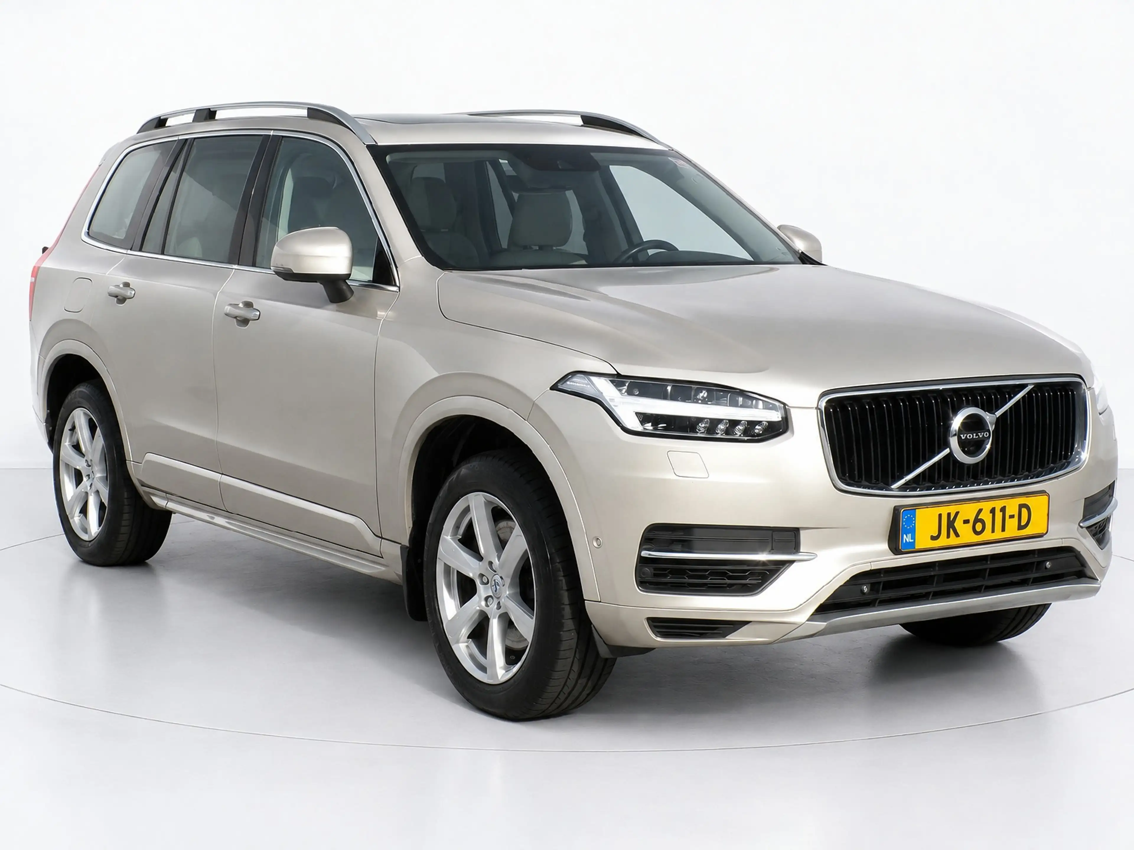 Volvo XC90 2.0 T8 Twin Engine AWD Momentum|7-persoons|Luxe
