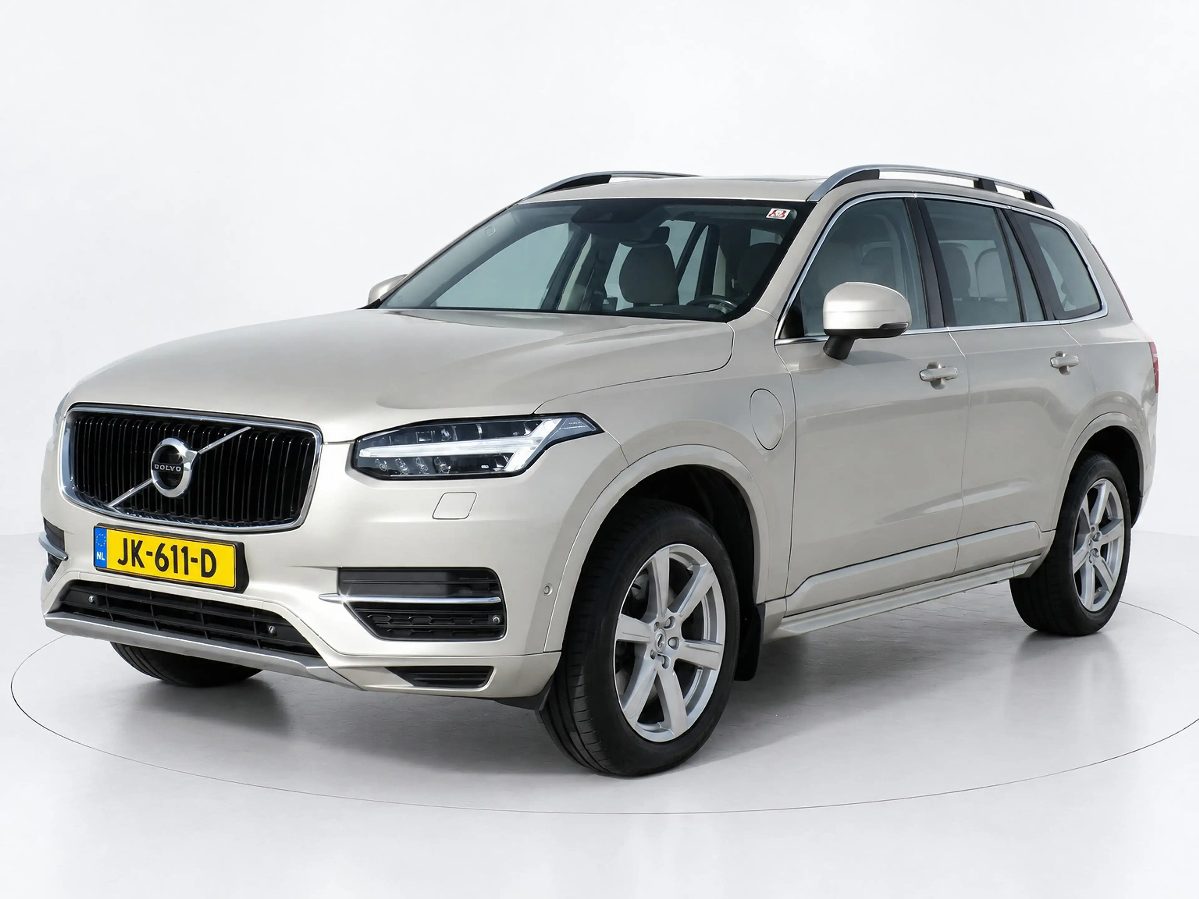 Volvo XC90 2.0 T8 Twin Engine AWD Momentum|7-persoons|Luxe — photo 4