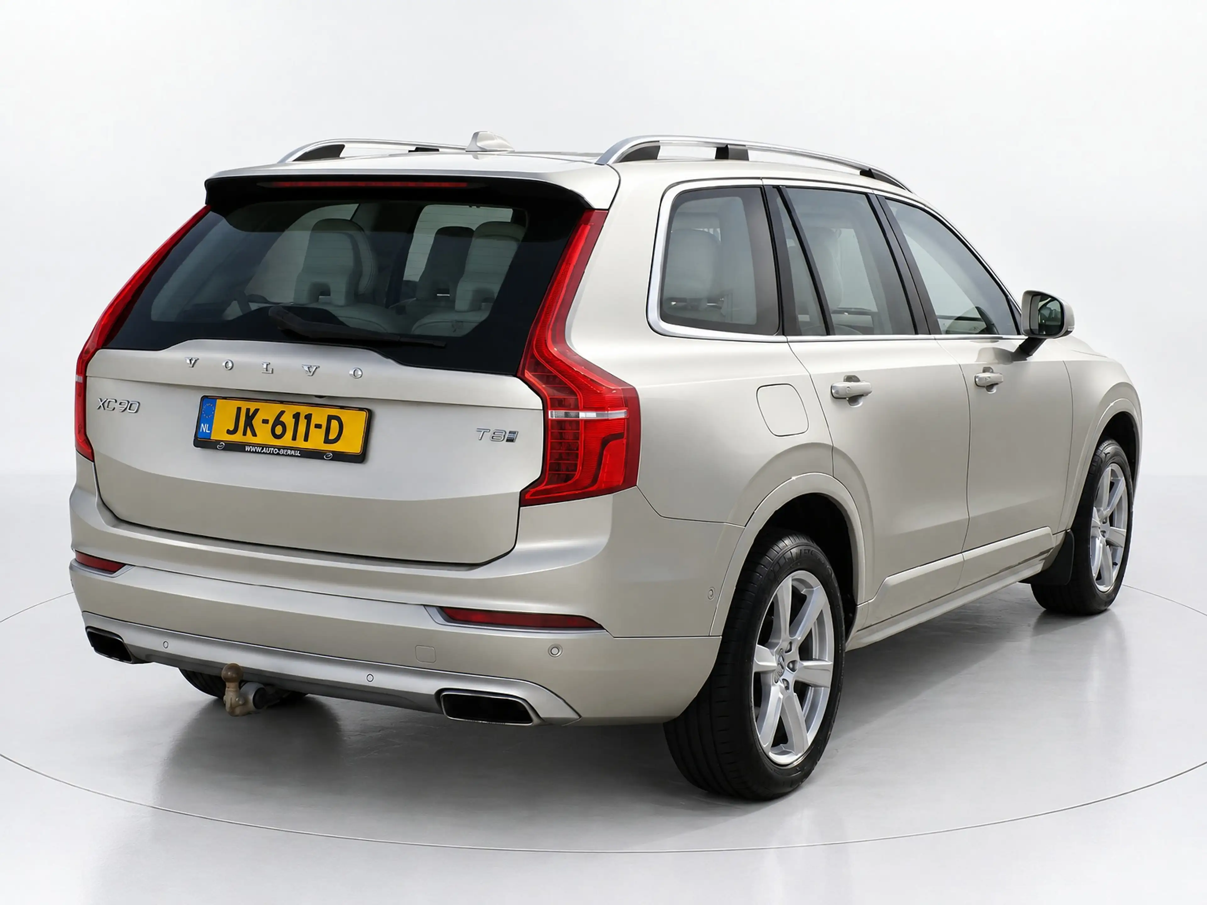 Volvo XC90 2.0 T8 Twin Engine AWD Momentum|7-persoons|Luxe — photo 2