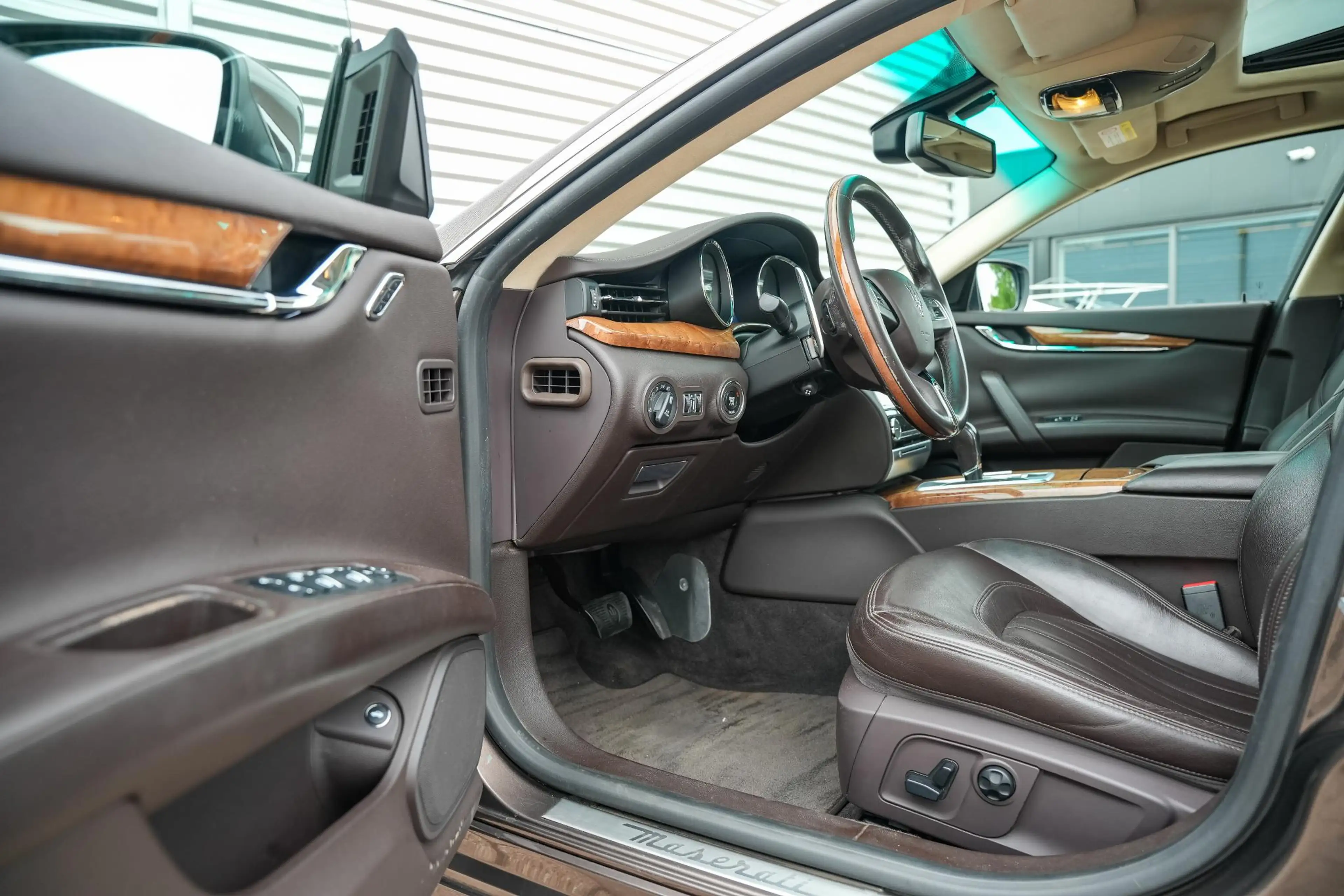 Maserati Quattroporte 3.0 S Q4 Achteruitrijcamera DAB+ Stoelverwarming a — photo 6