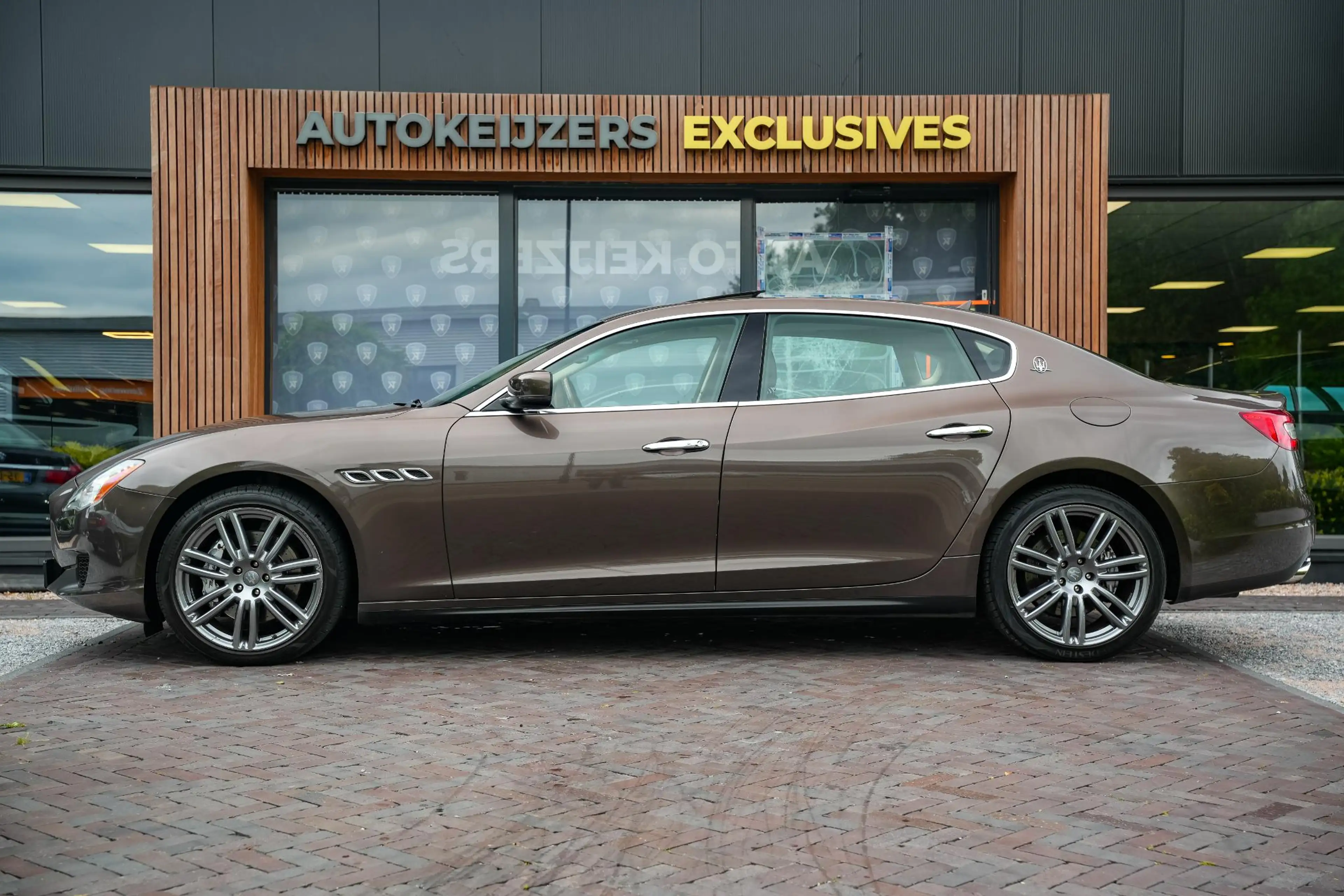 Maserati Quattroporte 3.0 S Q4 Achteruitrijcamera DAB+ Stoelverwarming a — photo 5
