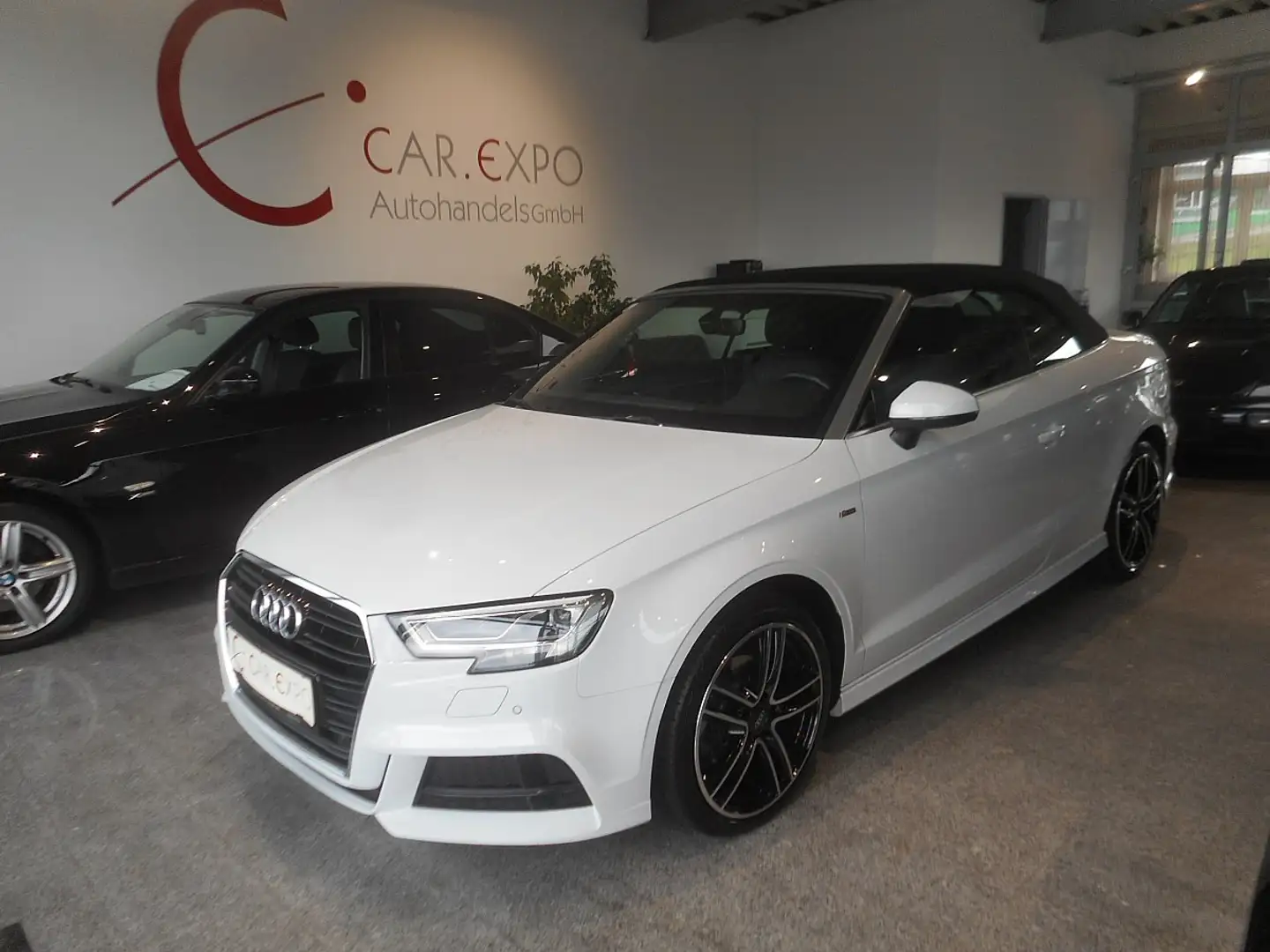 Audi A3 Cabriolet 1,5 TFSI COD S-tronic intense Weiß - 2