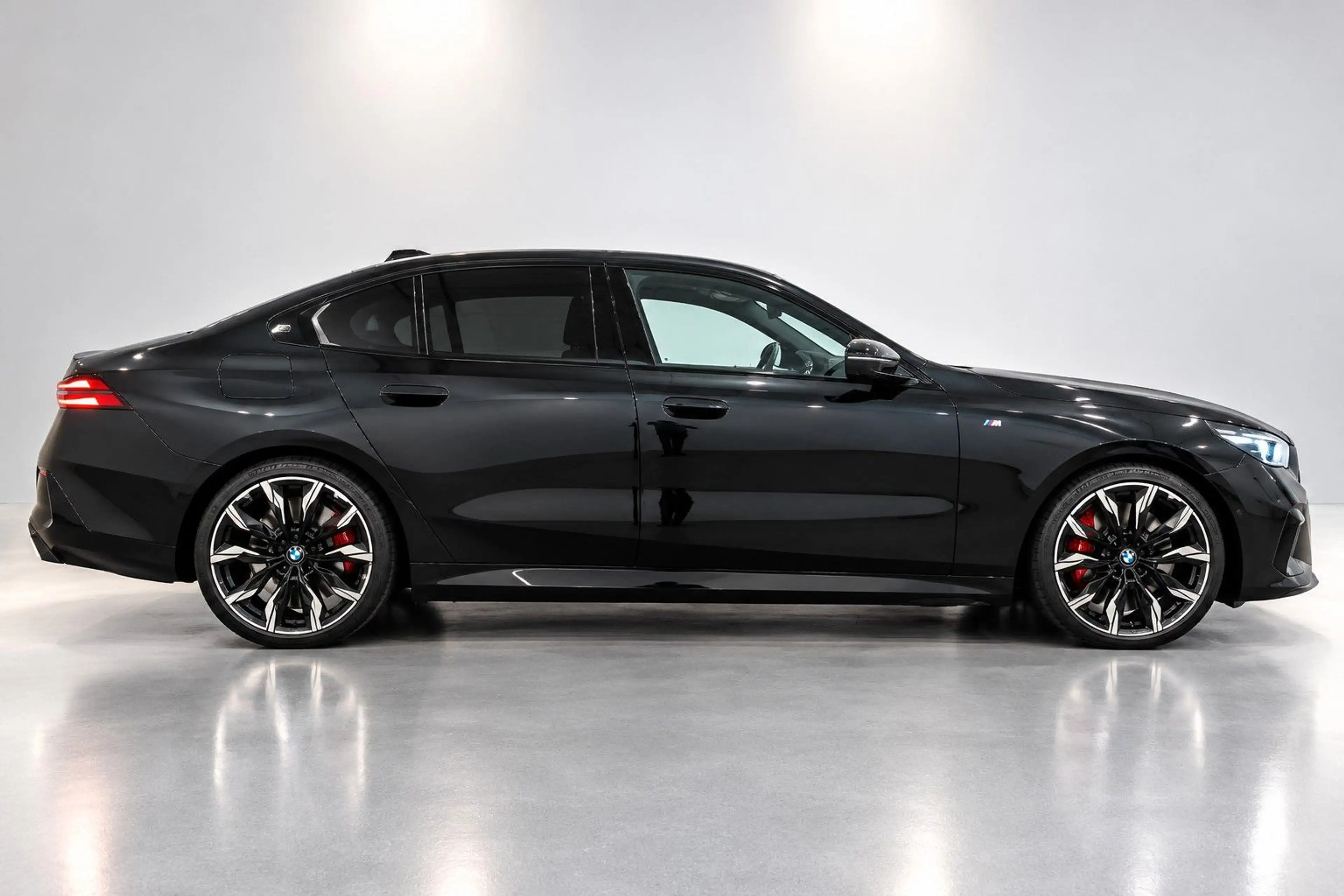 BMW 540 d xDr M SPORT PRO PANO AHK SDTHZ H&K HUD 21" — photo 3