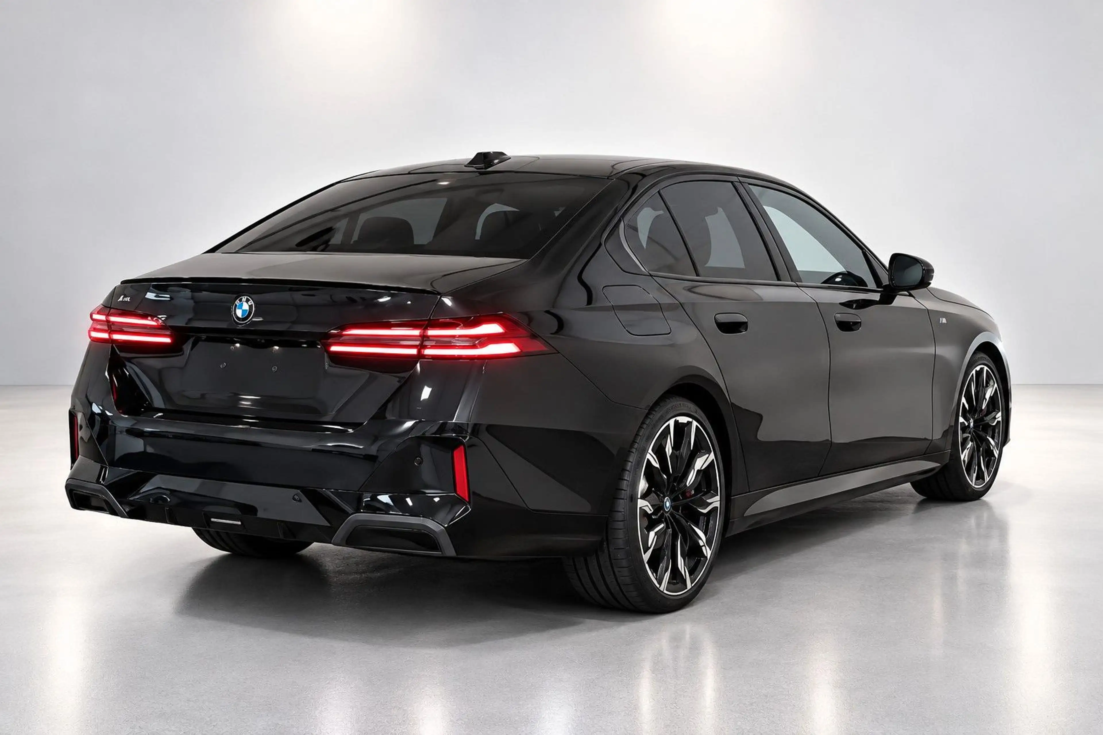BMW 540 d xDr M SPORT PRO PANO AHK SDTHZ H&K HUD 21" — photo 2