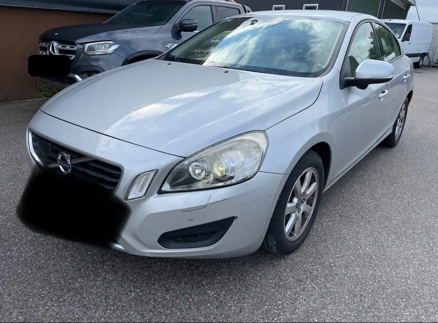 Volvo S60 2,0T Kinetic Aut.//1 Besitz// wenig KM// Argintiu - 1
