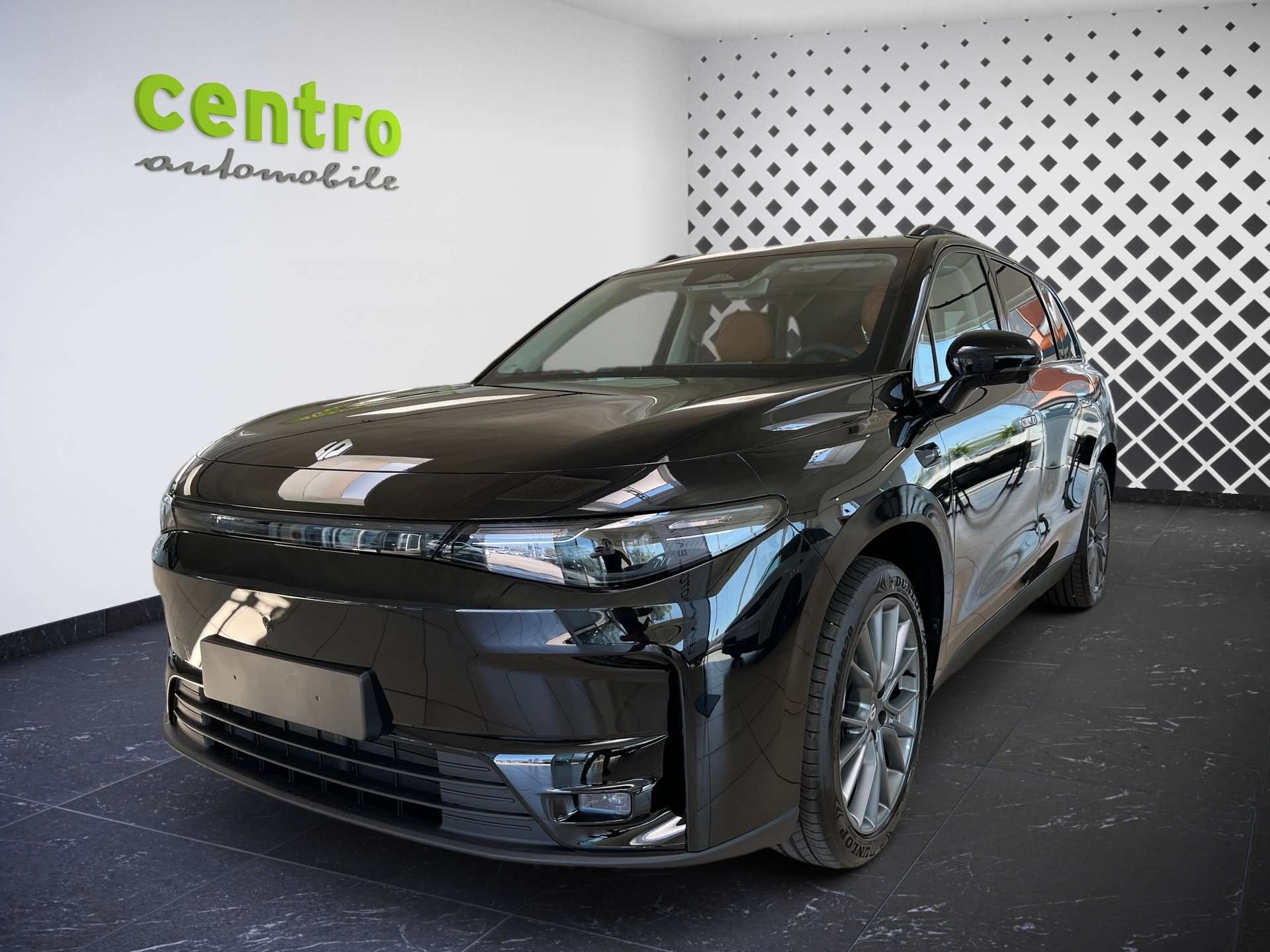 Leapmotor C10