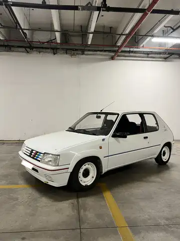 Peugeot 205 3p 1.3 Rallye