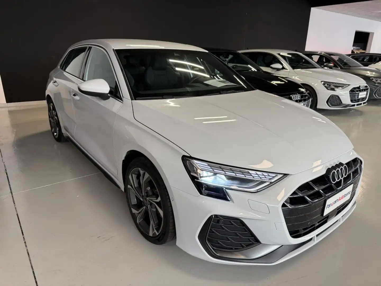 Audi A3 SPB 35 TDI S tronic S line edition Restyling Blanc - 1