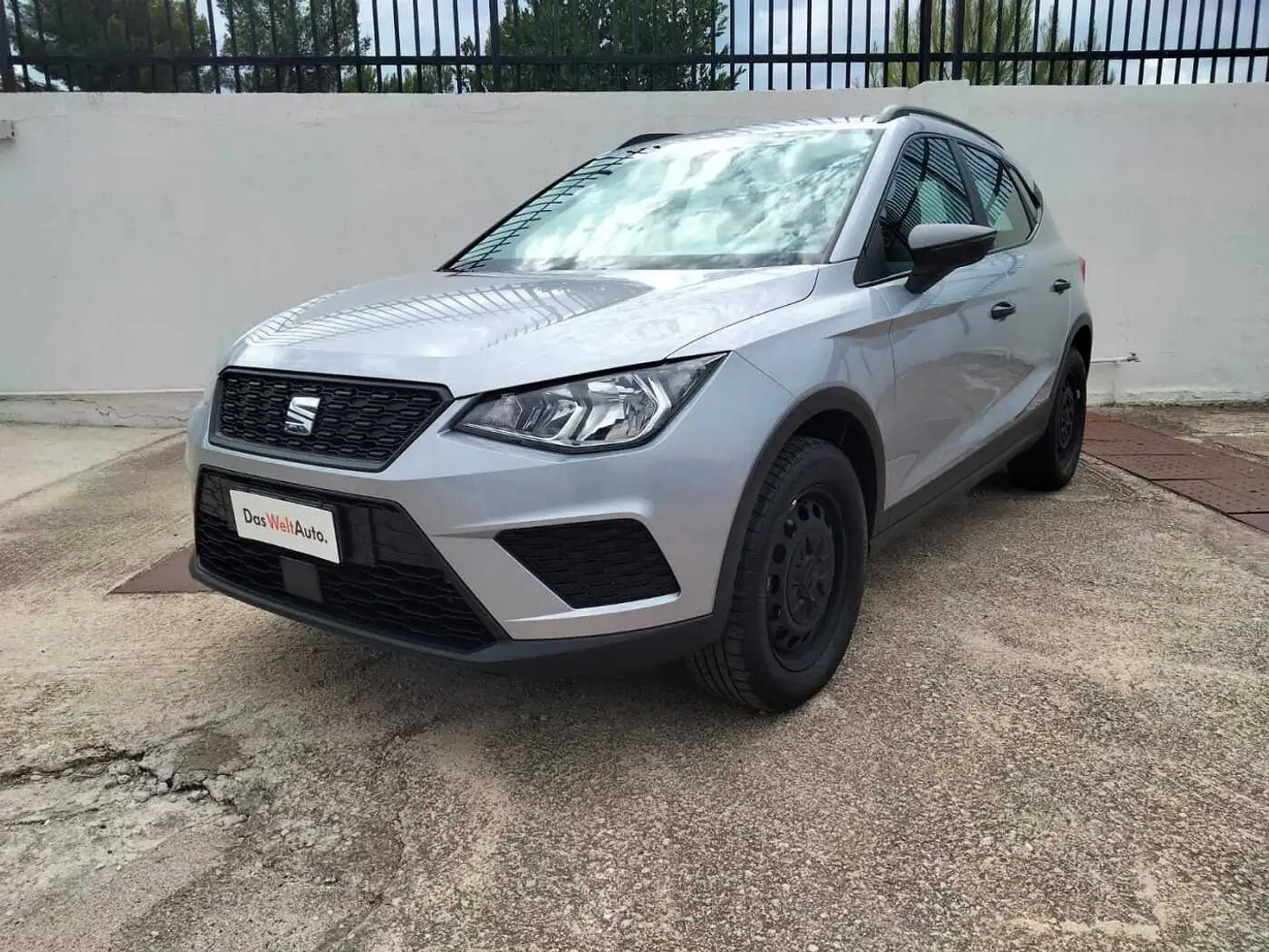 SEAT Arona 1.6 TDI 95 CV Reference Zilver - 2