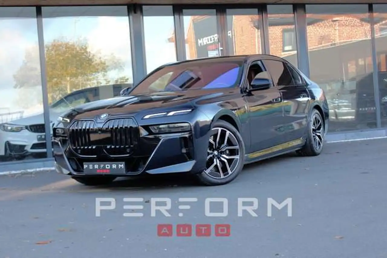 BMW 750