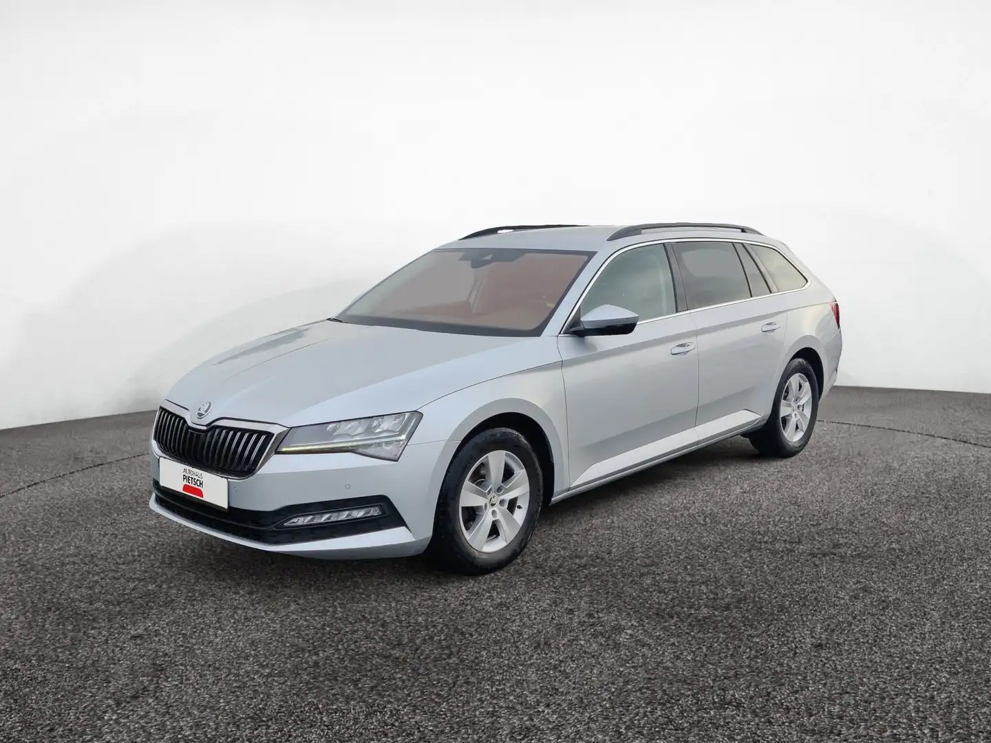 Skoda Superb Combi 2.0 TDI Ambition Silber - 2
