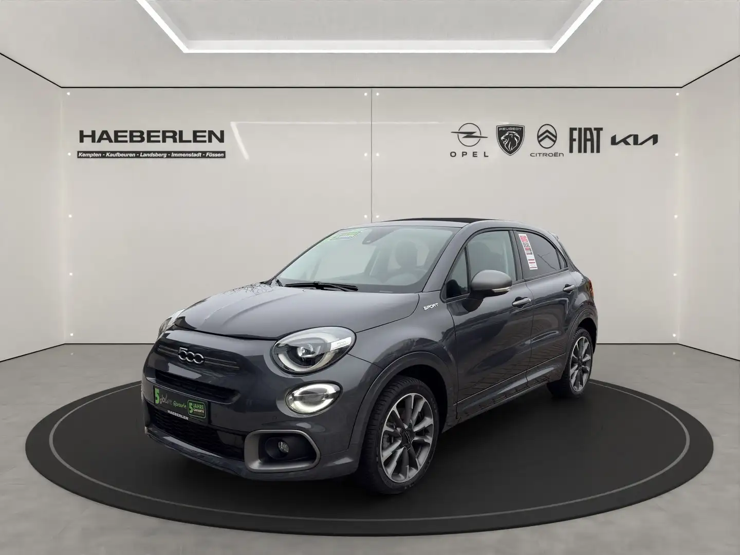 Fiat 500X 1.5 GSE Dolcevita Sport *ACC+Navi+Panorama* Grijs - 2