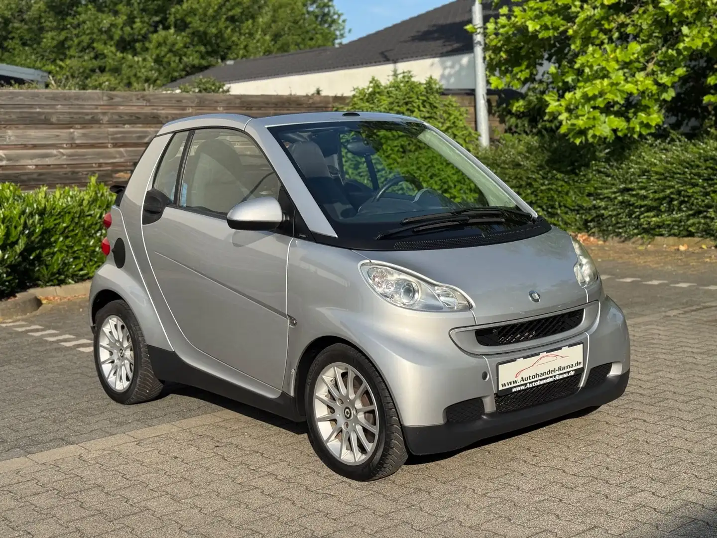 smart forTwo Cabrio 1.0 Klima TÜV 05/25 Silber - 2