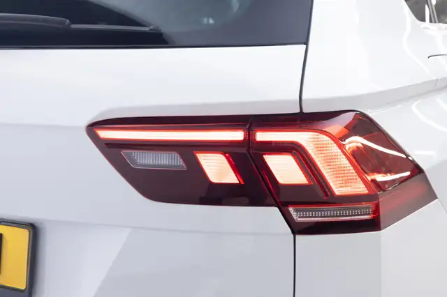 Volkswagen Tiguan view 22
