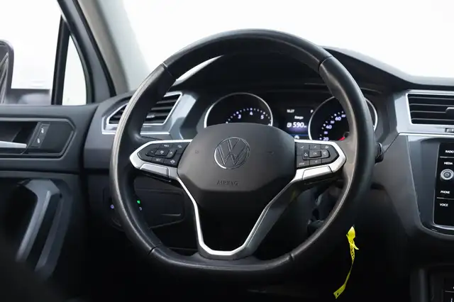 Volkswagen Tiguan view 9