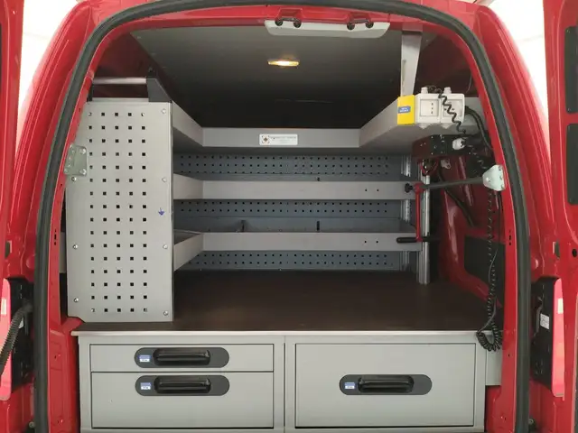 Volkswagen Caddy view 10