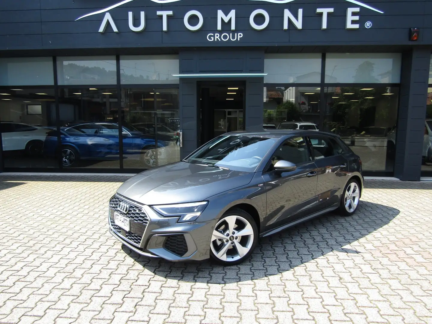 Audi A3 SPB 35 TFSI MHEV 150CV SLINE AUTO,LED,CERCHI 18 Szürke - 1