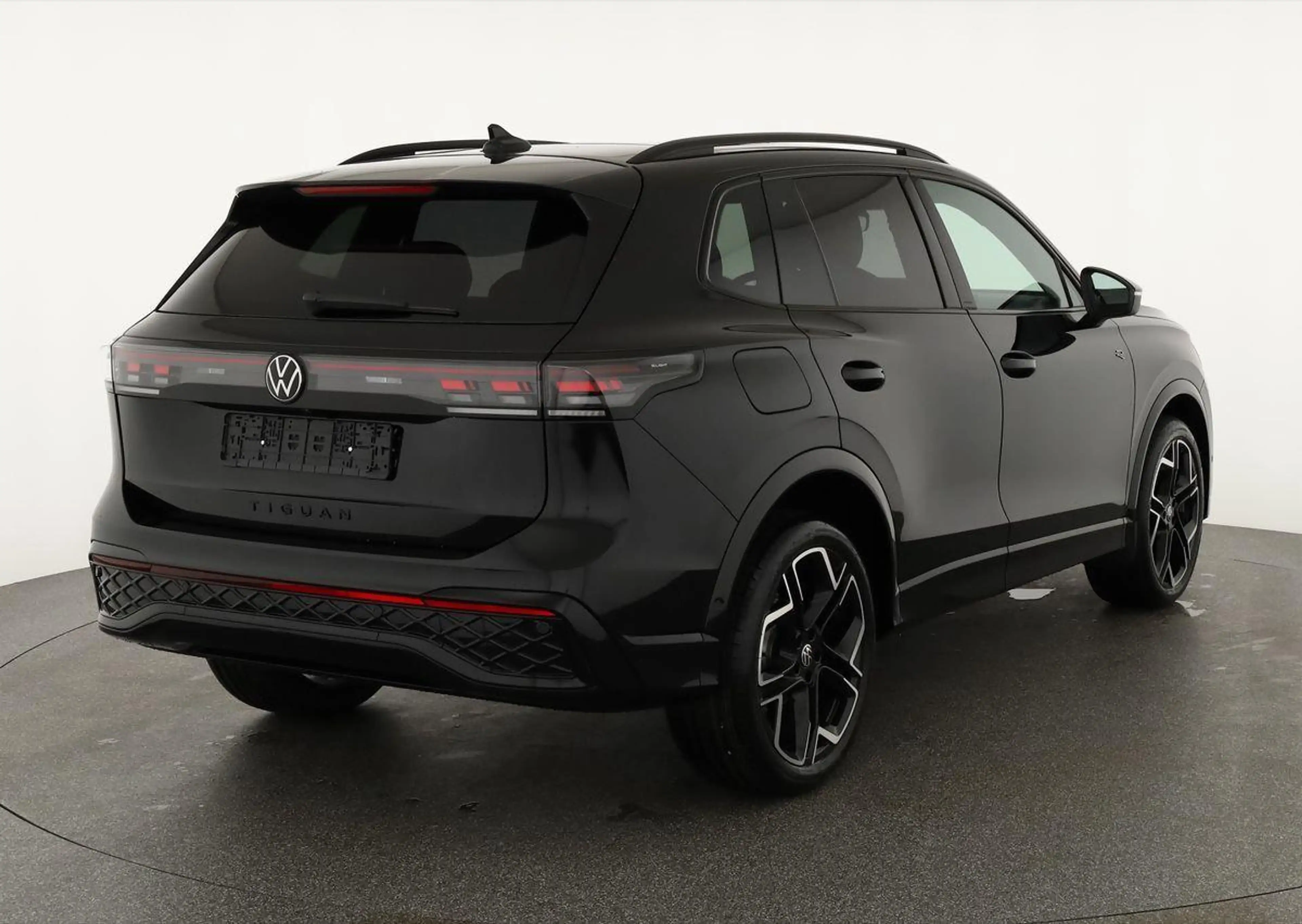 Volkswagen Tiguan 2.0 TDI 142 kW 4Motion R-Line DSG 4M Black, VOL... — photo 2