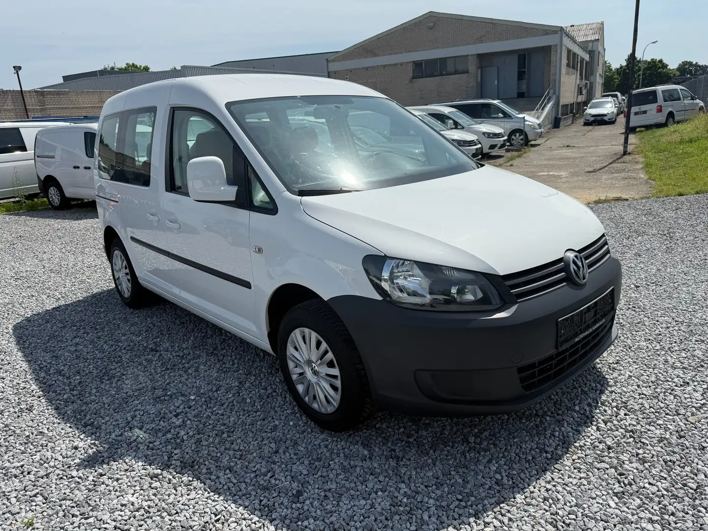 Volkswagen Caddy 1.2 Team Klima/5-Sitzer Weiß - 2