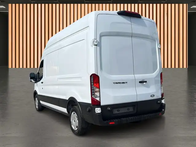 Ford Transit view 15