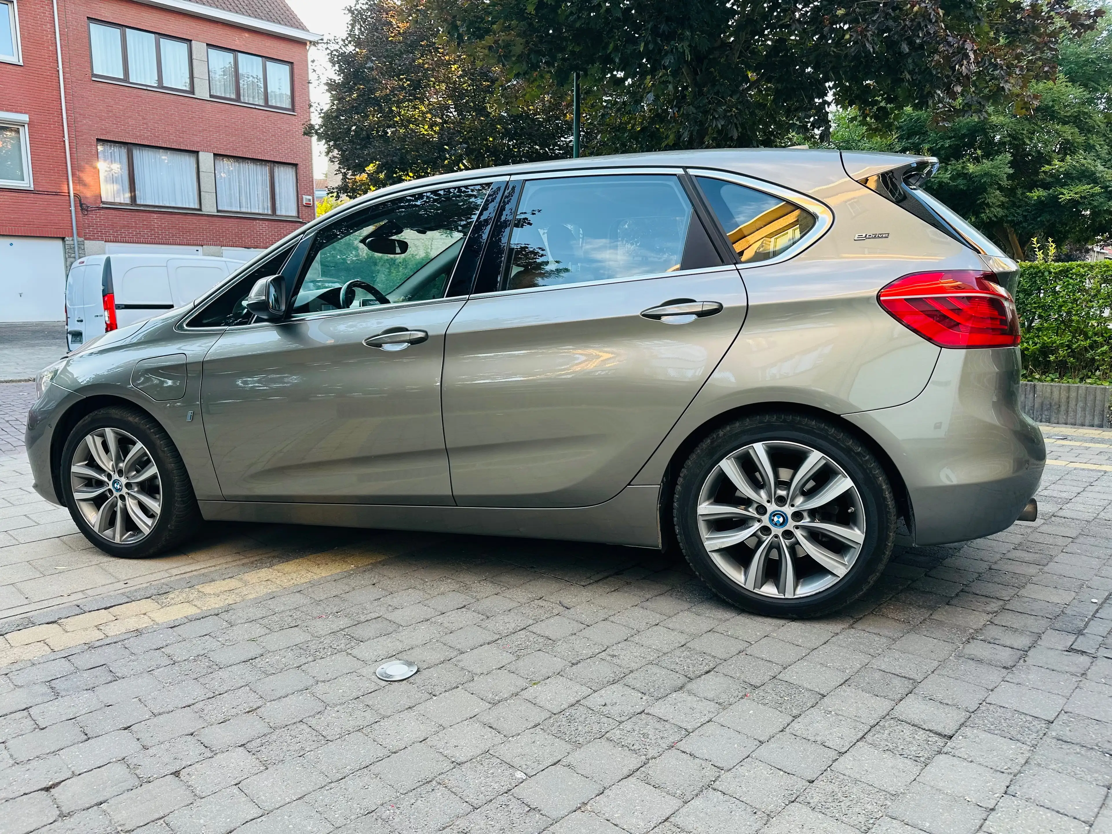 BMW 225 Active Tourer PHEV 225xeA 87.000 KM 12.500€ — photo 14