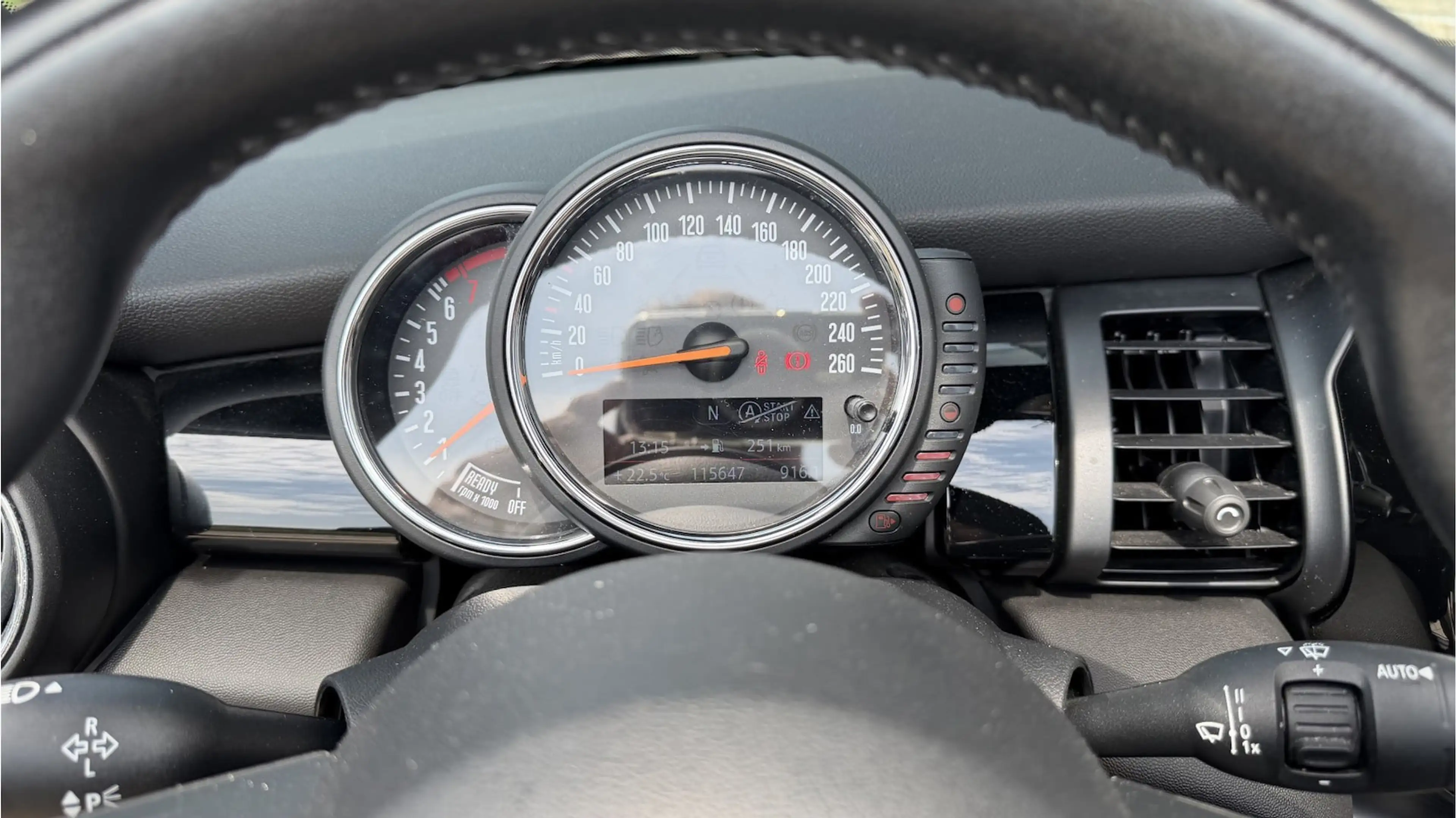 MINI Cooper Cabrio 1.5 Chili Serious Business — photo 15