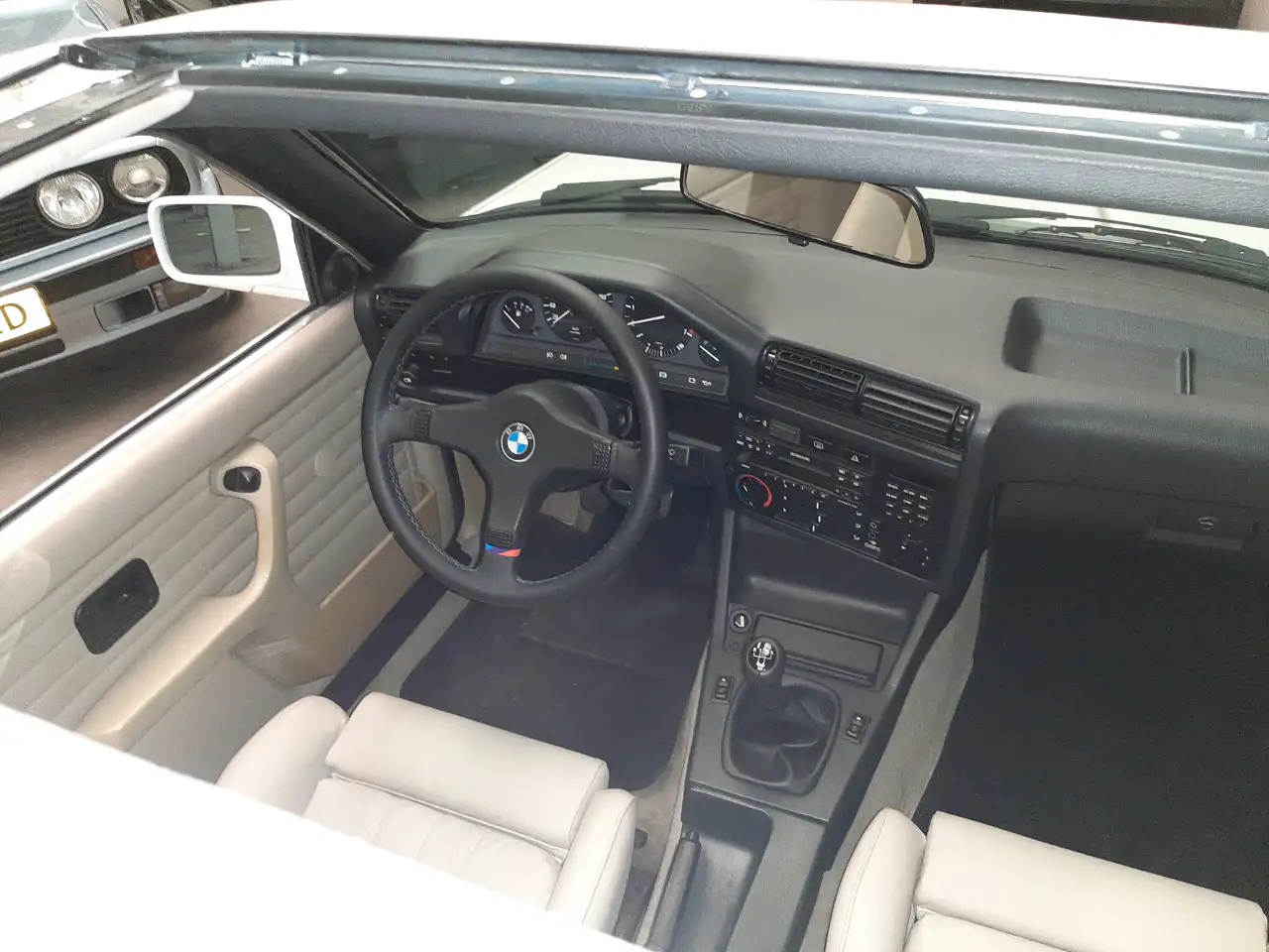 BMW 325 is E30 coupe 111000 km airco sper sportonderstel, foto 5