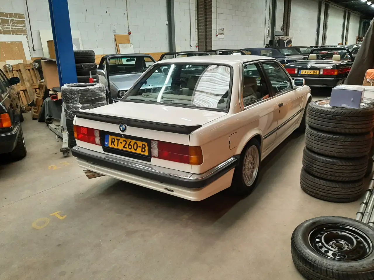 BMW 325 is E30 coupe 111000 km airco sper sportonderstel, foto 12