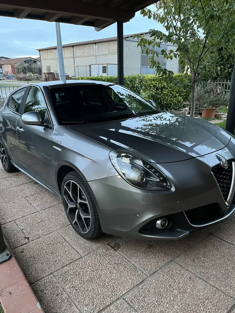Alfa Romeo Giulietta 1.6 jtdm Super L.E. 120cv - 1