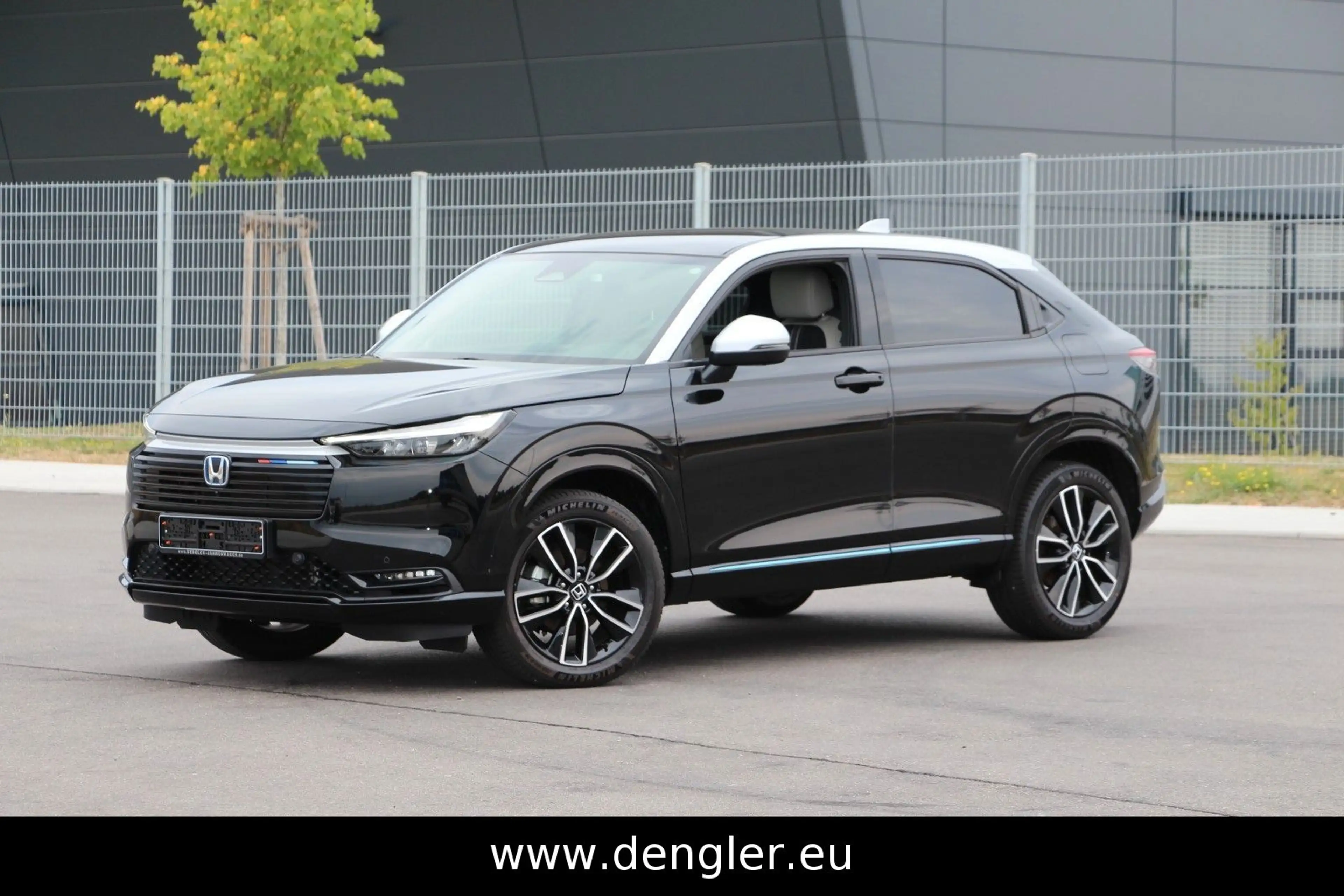 Honda HR-V PANO*AMBI*360*SOUND ADVANCE STYLE PLUS — photo 3