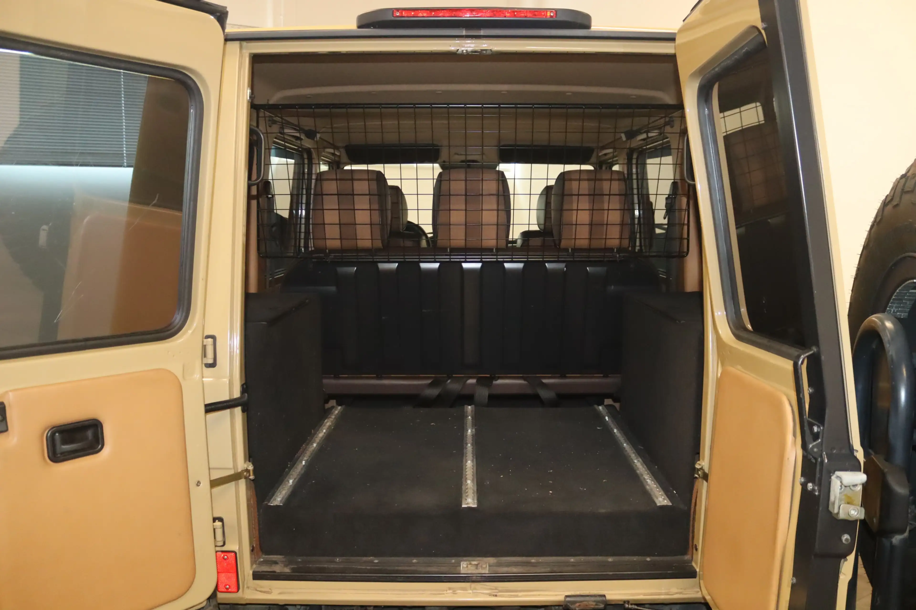 Mercedes-Benz G 290 Puch lang Automatik-AHK-SHZ-STDHZ- — photo 7