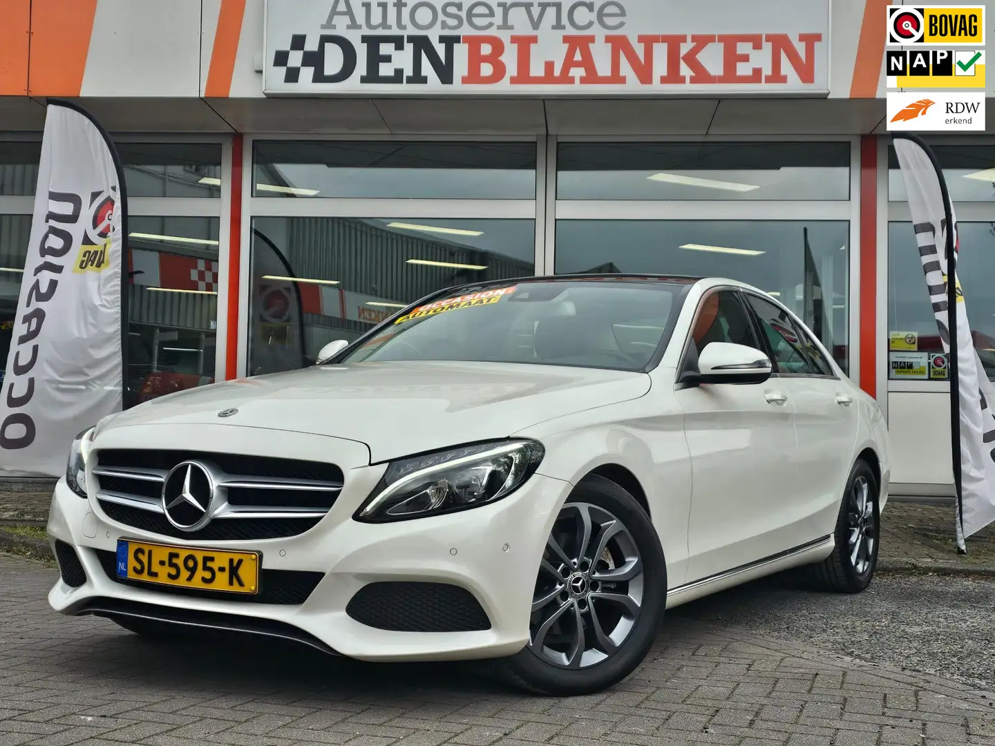 Mercedes-Benz C 180 Premium Plus Automaat BJ.2018 / Panodak / Navi / L Bílá - 1