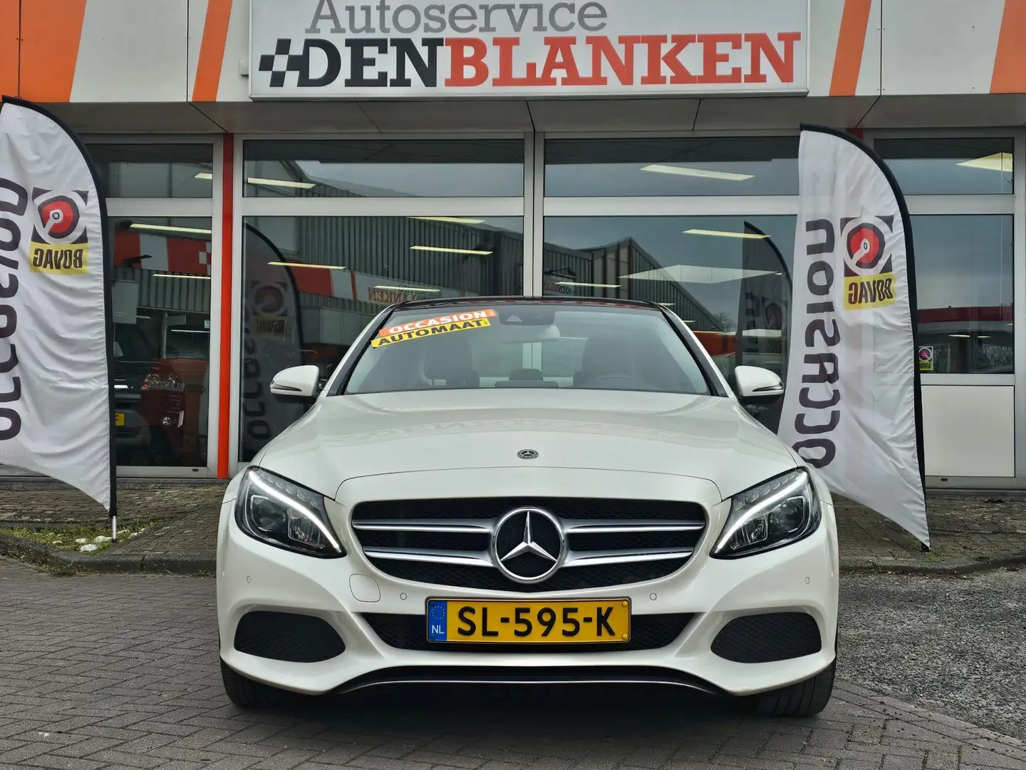 Mercedes-Benz C 180 Premium Plus Automaat BJ.2018 / Panodak / Navi / L Bílá - 2