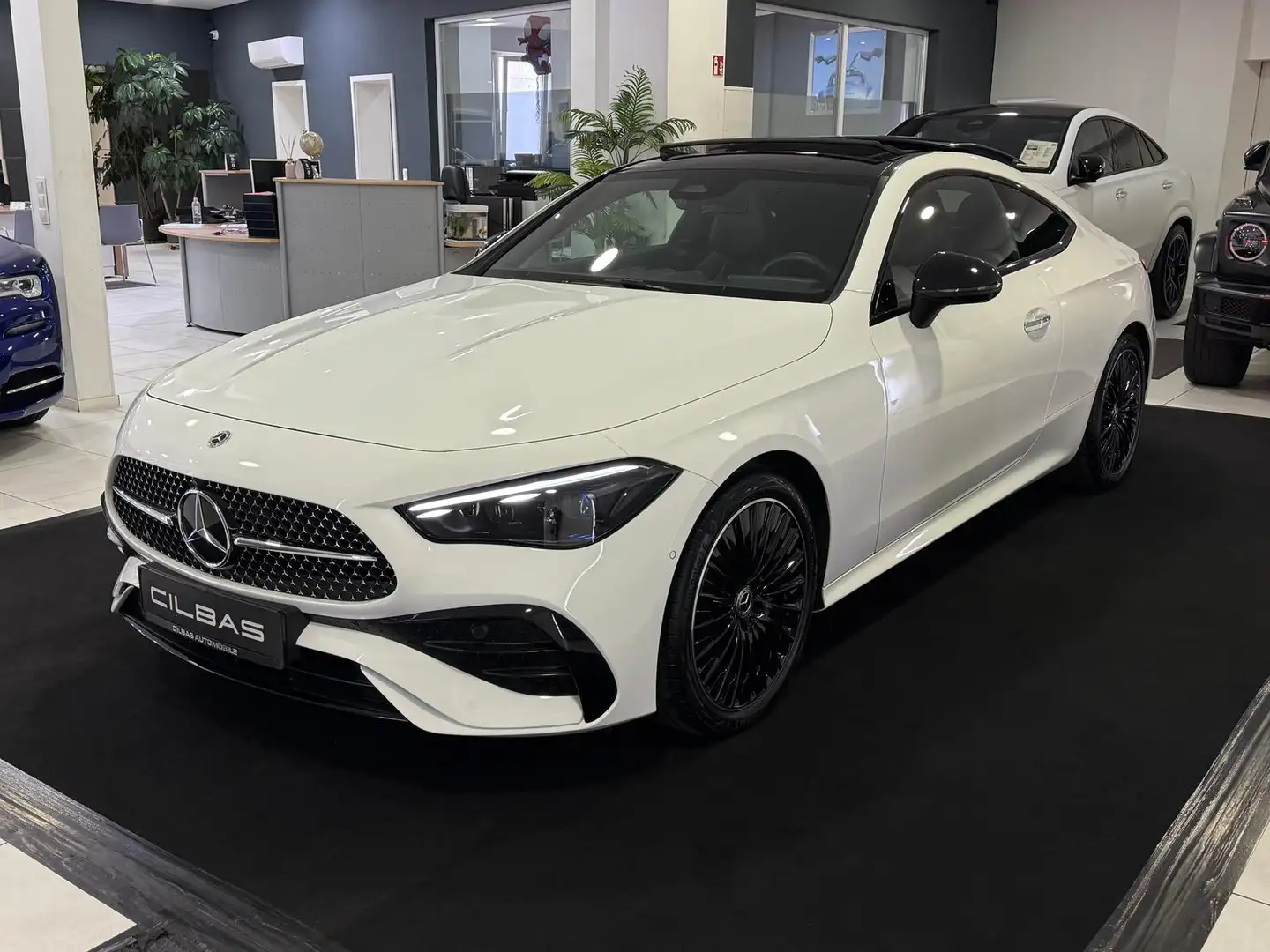 Mercedes-Benz CLE 220 d Coupe AMG Line Advan.*PANO*360*MEMORY Blanc - 2