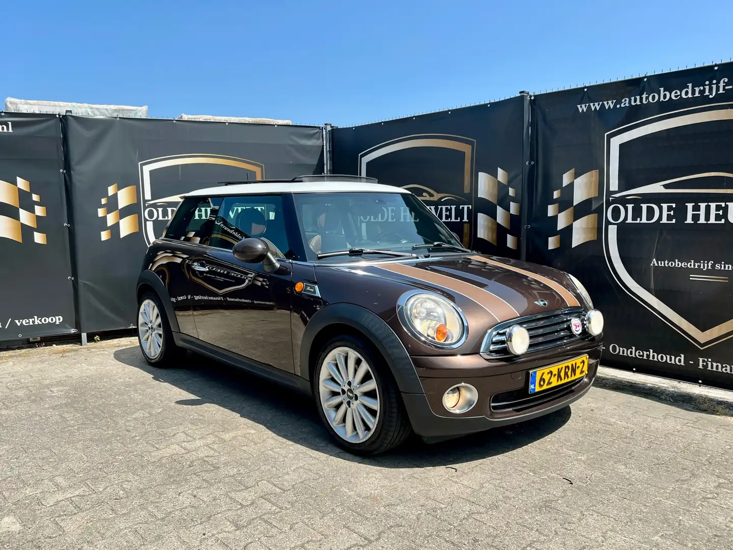 MINI Cooper 1.6 Mayfair Editoin Full Option Bruin - 1