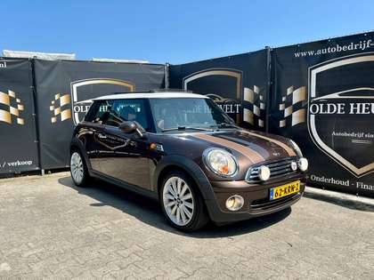 MINI Cooper 1.6 Mayfair Editoin Full Option