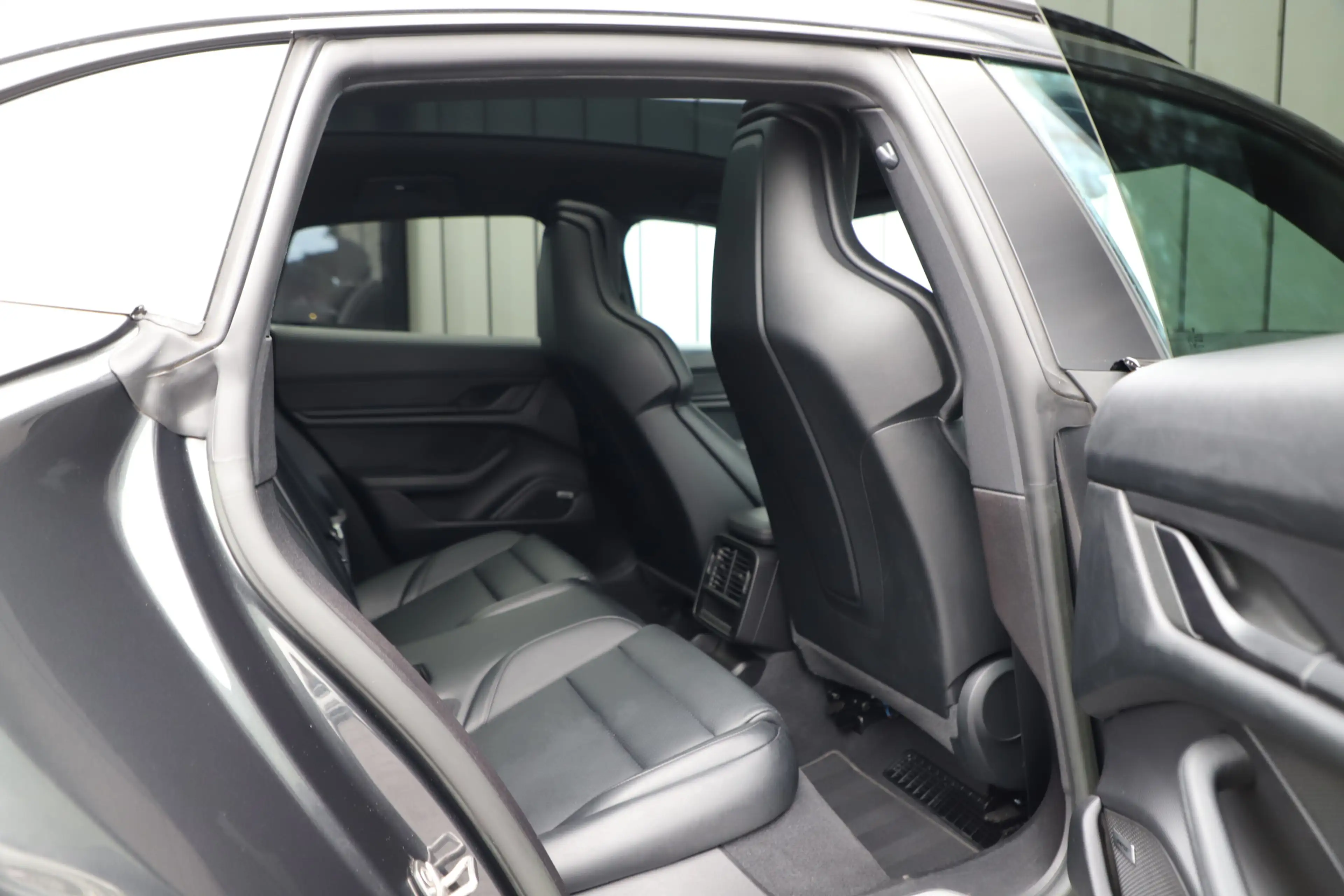 Porsche Taycan Cross Turismo 4 93kWh | 380PK | Panoramadak | Keyl — photo 6