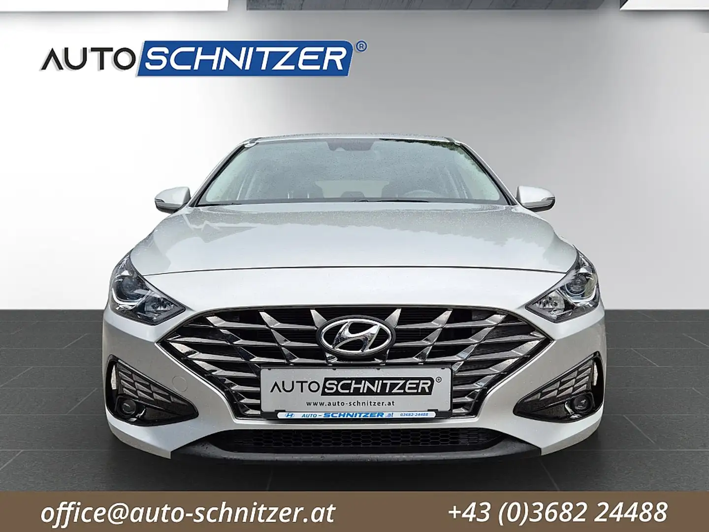 Hyundai i30 1,0 T-GDI i-Line Plus Silber - 2
