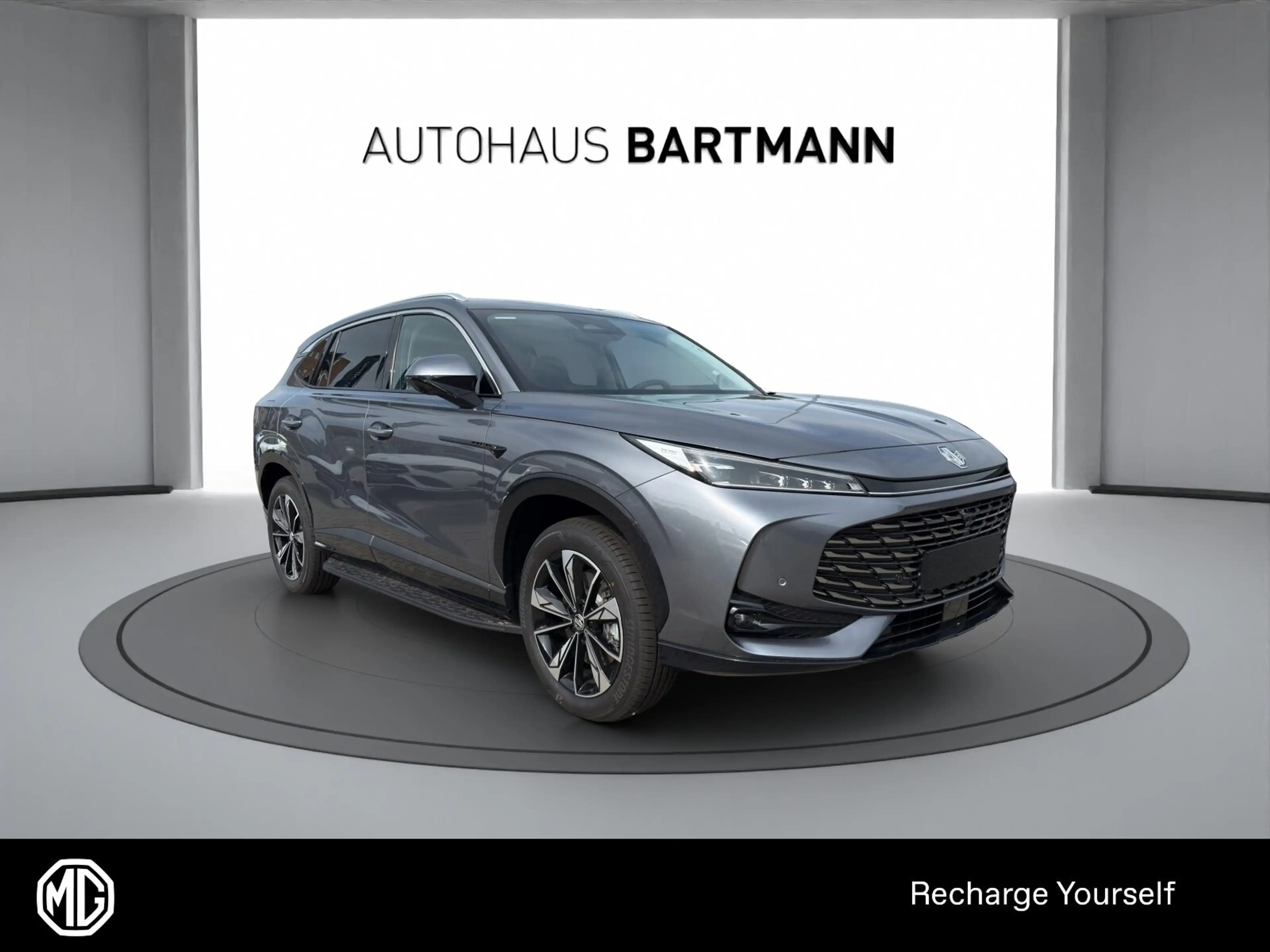 MG HS HS PHEV Luxury MY25.5 — photo 9