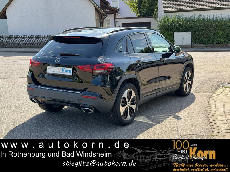 Mercedes-Benz GLA 200 d Progressive NightP AHK LenkH Kamera — photo 3
