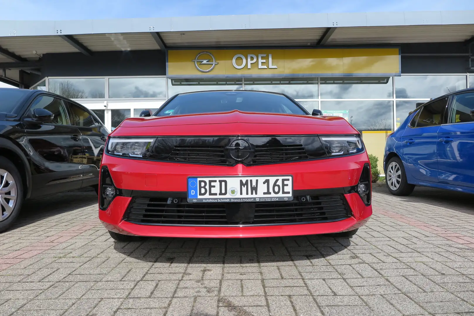 Opel Astra GS Line Plug-in-Hybrid Lim. 5-trg. Rot - 1