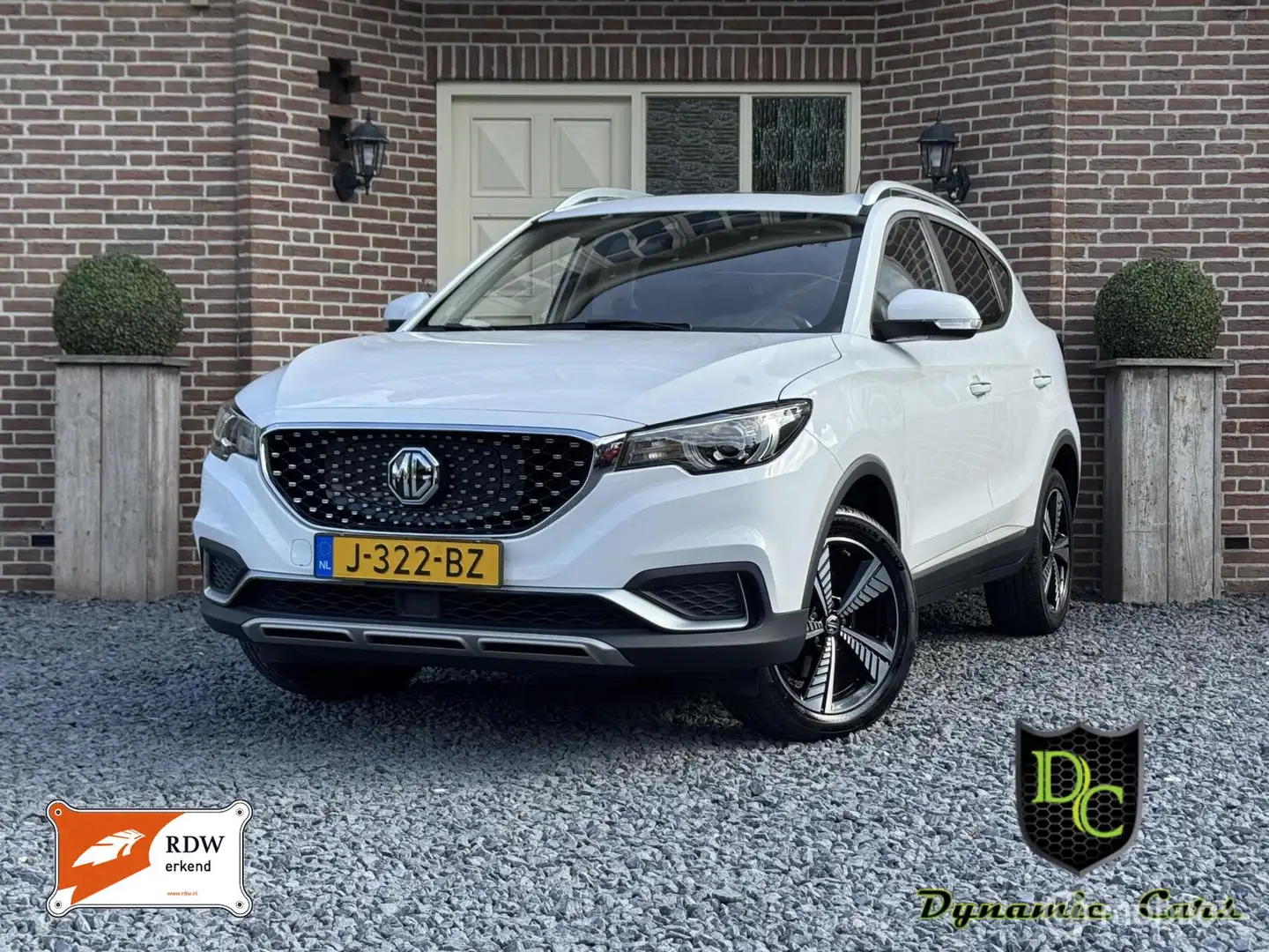 MG ZS EV Luxury 45 kWh *ACC *Leder *Stoelverw *Panodak * Wit - 1