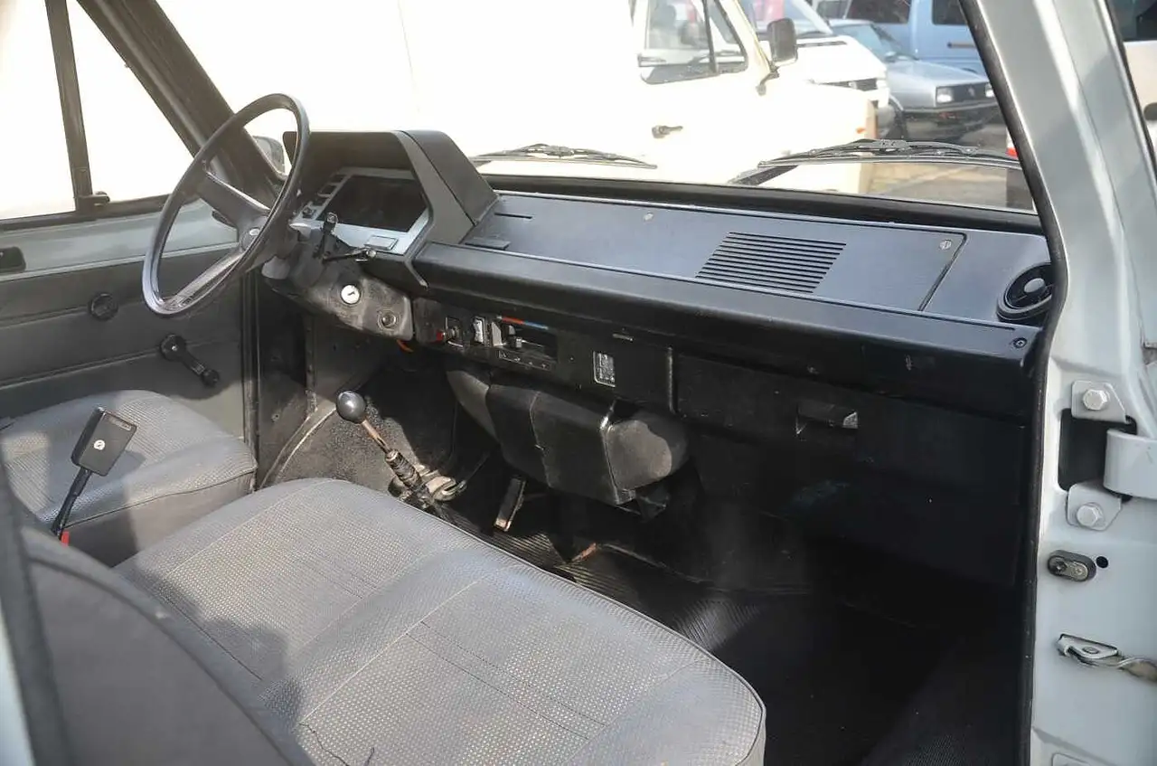 Ford Transit Doppelkabine 2,4D, Oldtimer, foto 6