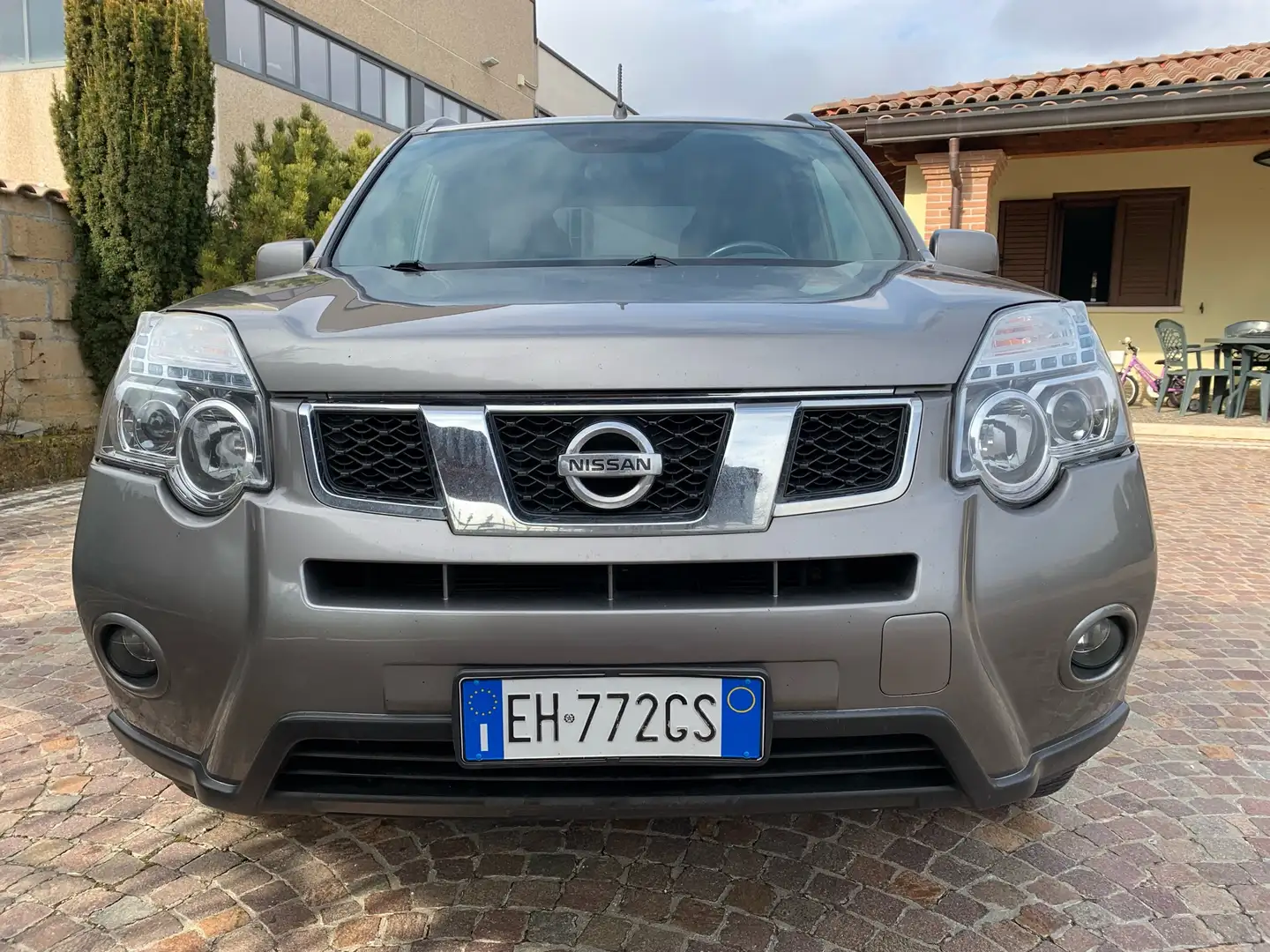Nissan X-Trail 2.0 dci LE - 2