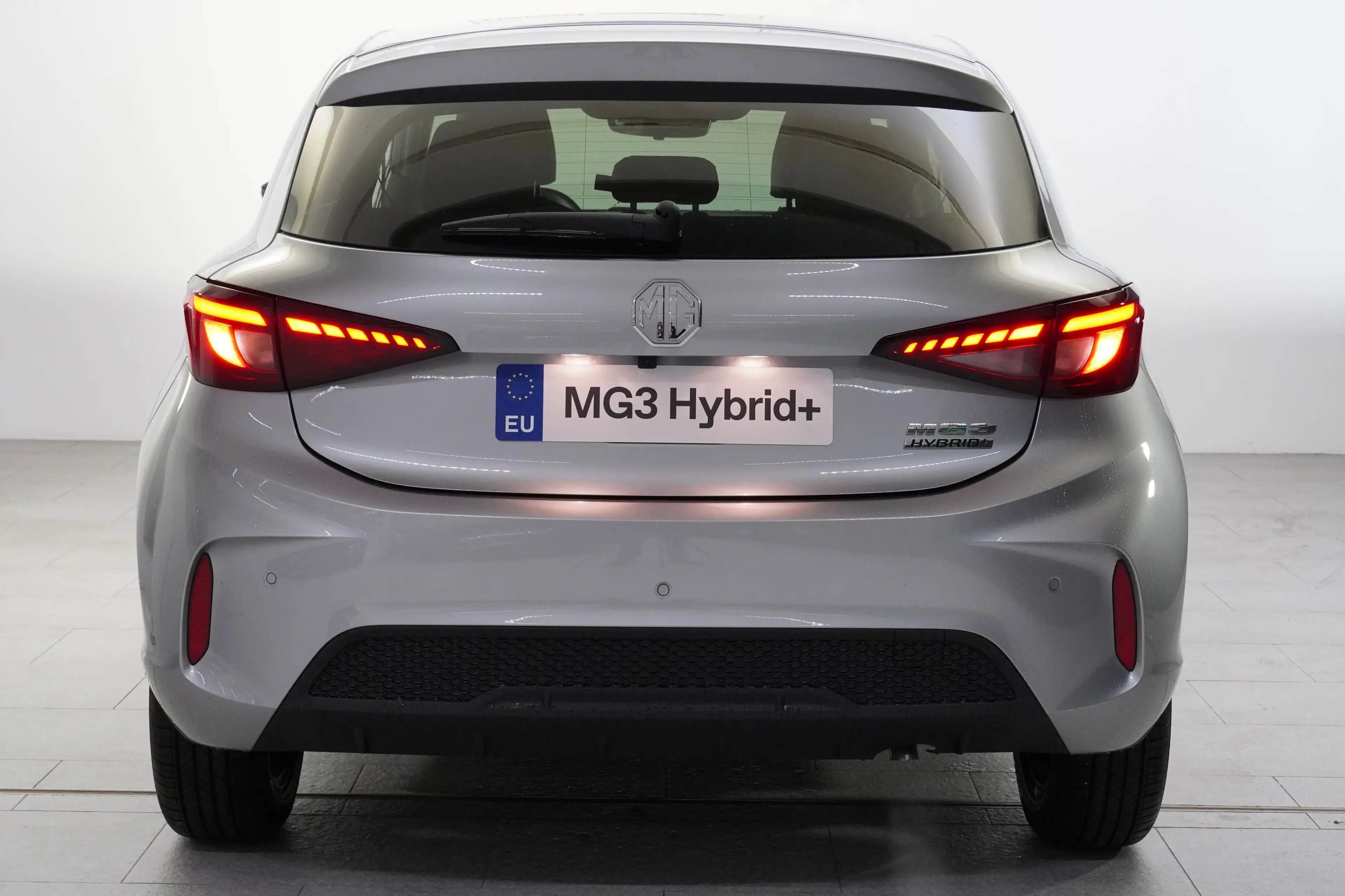 MG MG3 1,5 HEV Luxury MY26 — photo 23